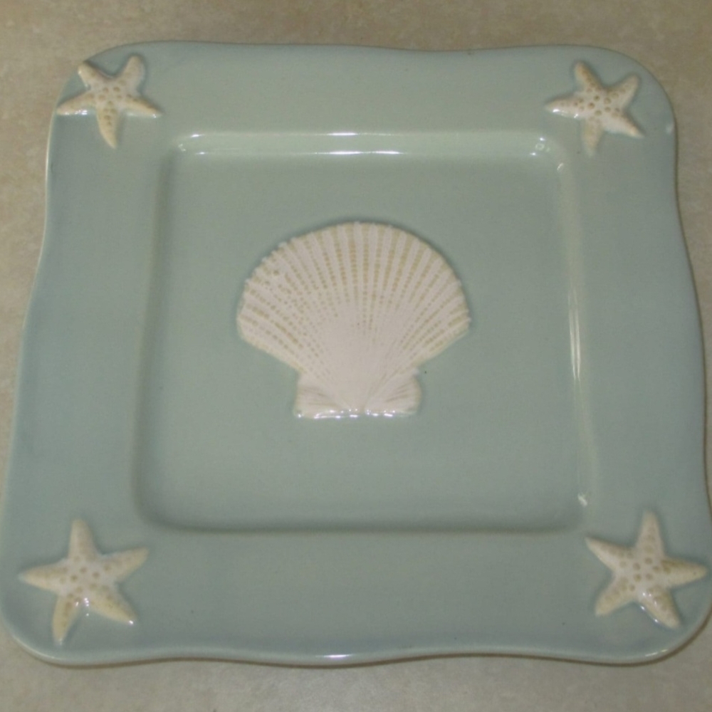 Sea Shell and Starfish Decorative Plate